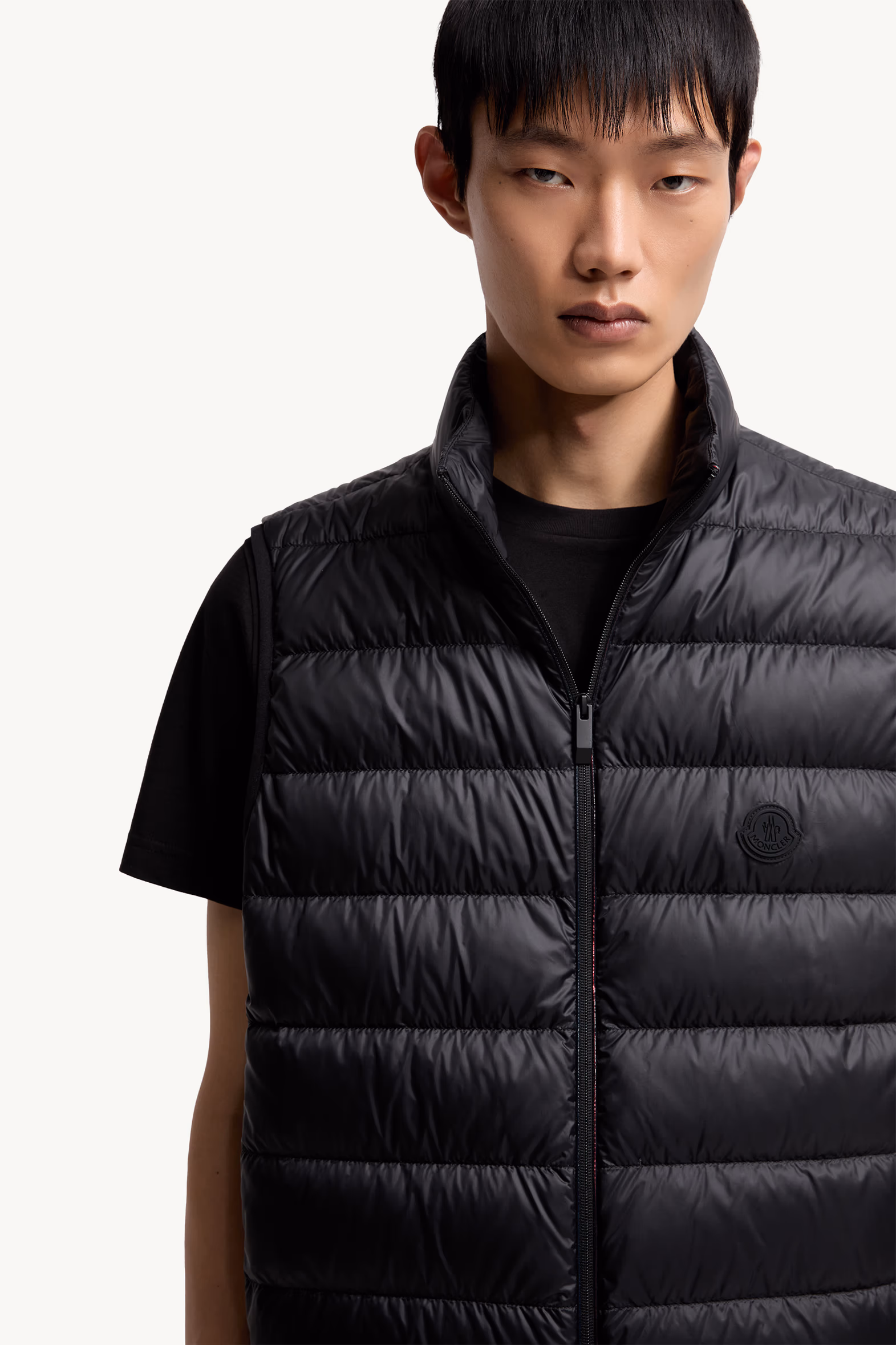 Besne Down Vest Men Black Moncler 6